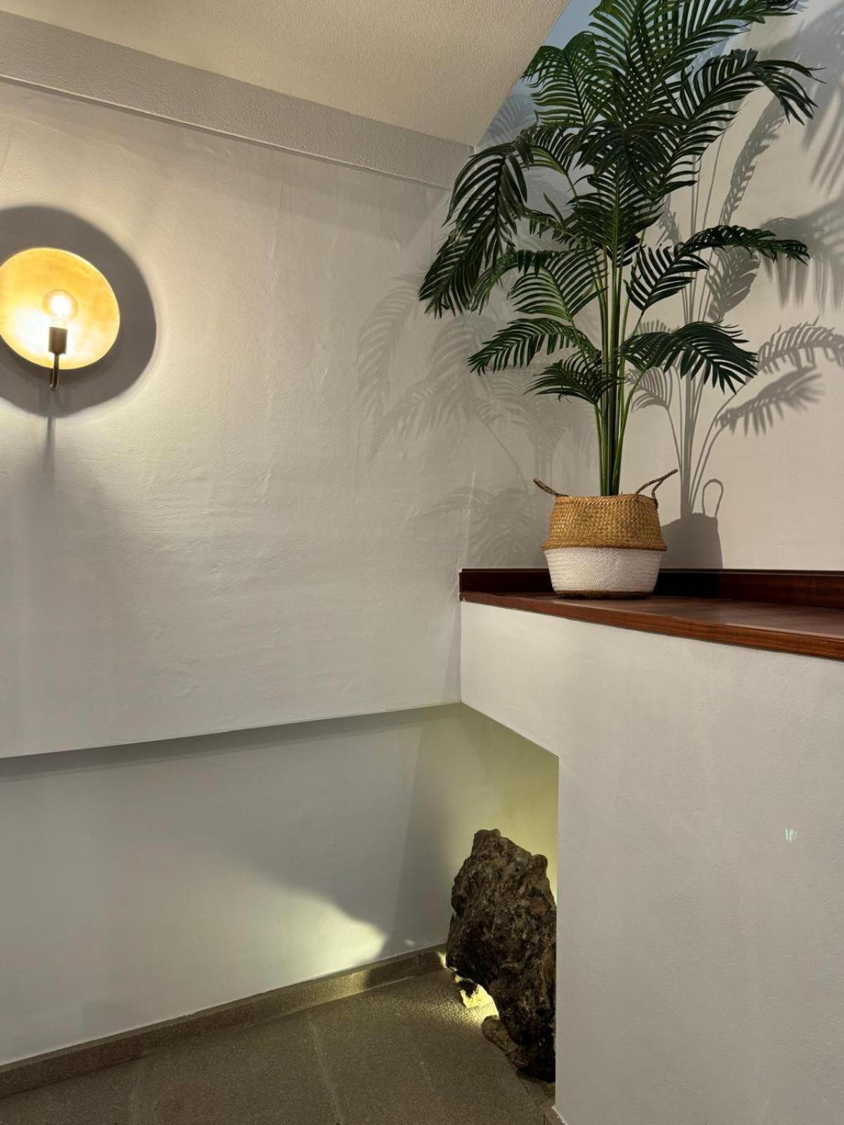 Hospedium Hotel La Fuente กันเดลาริโอ ภายนอก รูปภาพ